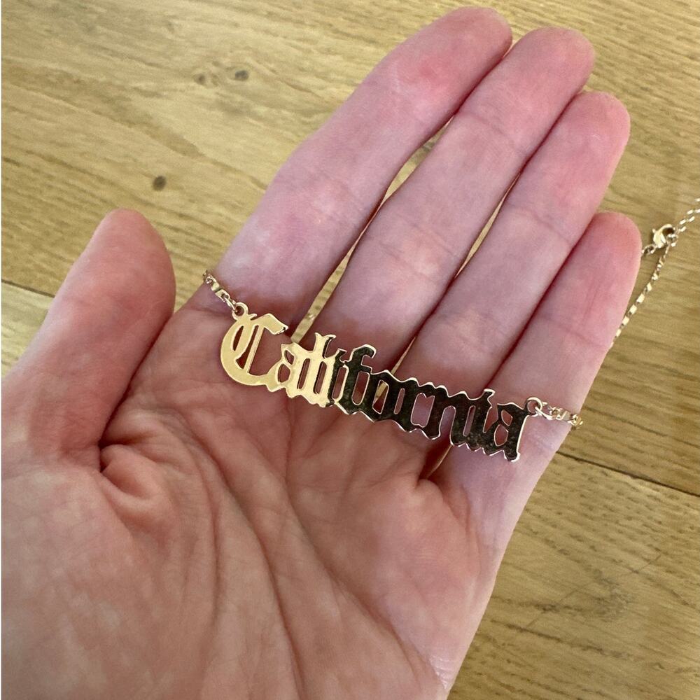 California Spelling Necklace in Gold